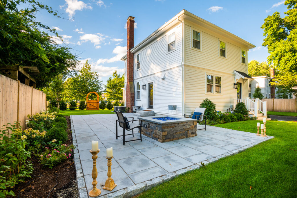 Patio by Pungitore 
Photo Cred: Drew Lederman Photography